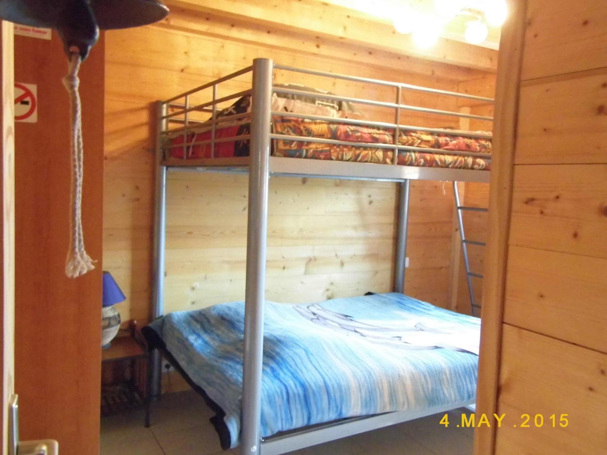 Le Chalet Du Roc La Panouse  Zimmer foto